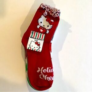 Hello Kitty Holiday Christmas Socks Pack Of 5 New
